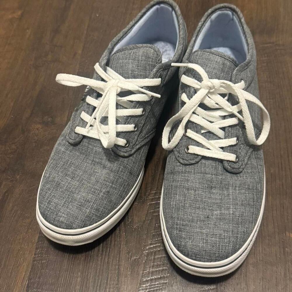 Vans Grey & White Low Top Sneakers Size 7.5 Casual Skate Shoes